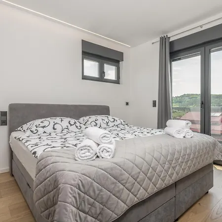 Vila Sun & Moon Labin